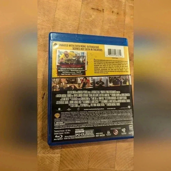Central Intelligence Blu-ray (EUC) - Picture 2 of 3